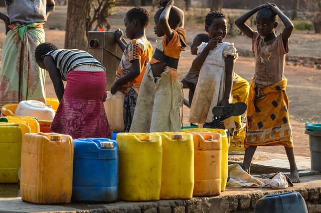 Environment Girls water collection