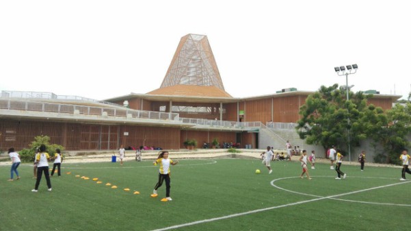 Colombian school field